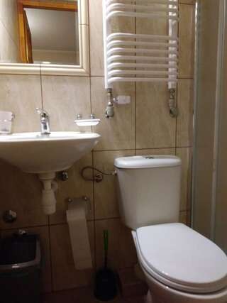 Фермерские дома Willa Wyrostek Баньска Четырехместный номер с видом на горы-4